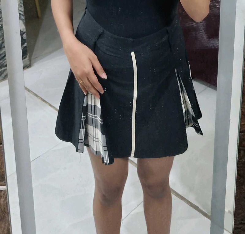 KOREAN SKIRT