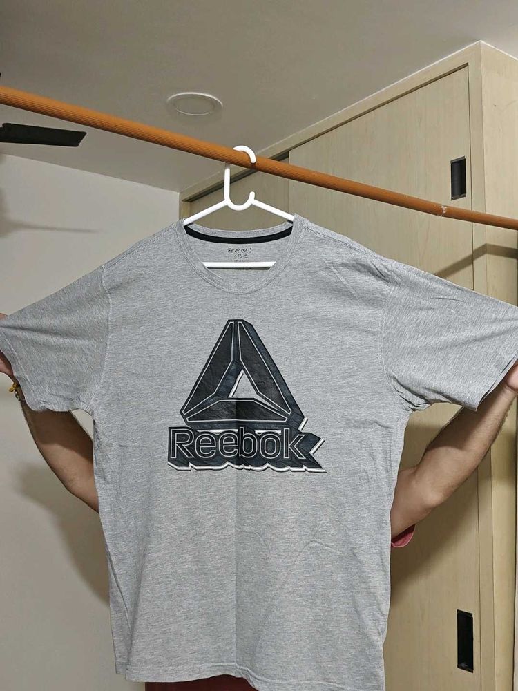 Reebok Graphic Tee
