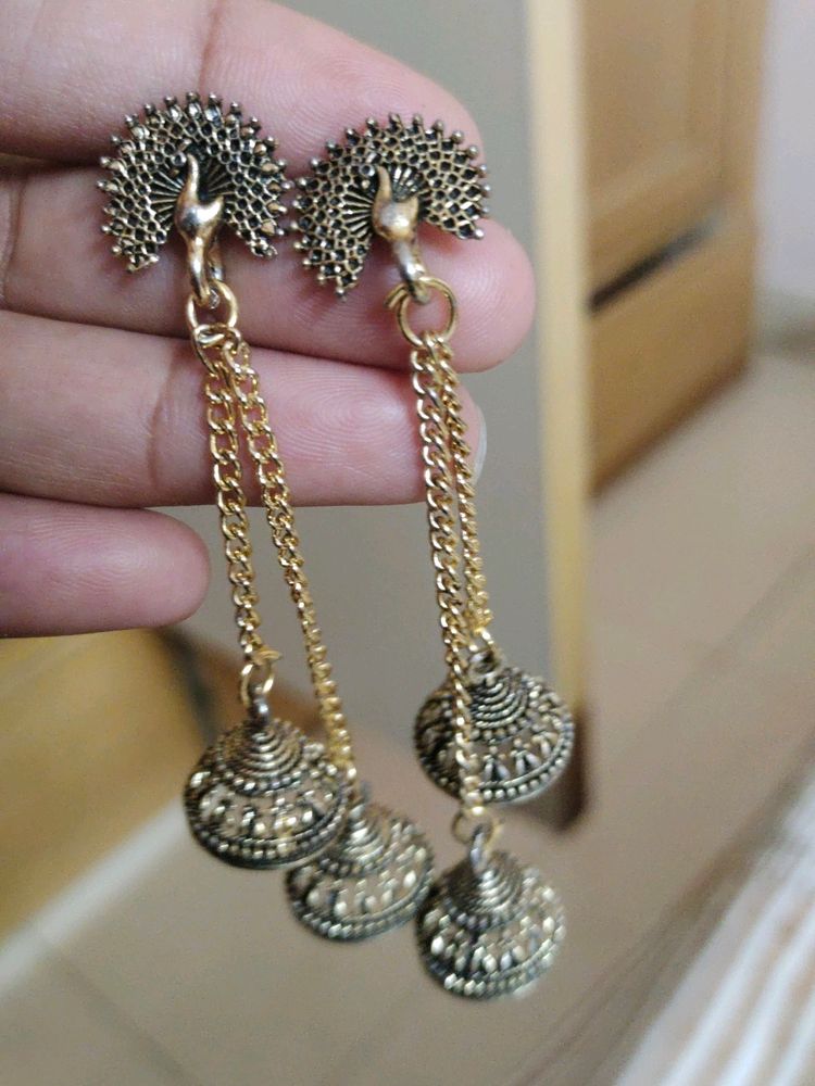 Picock Design Earing