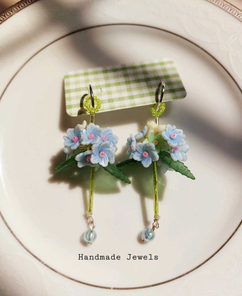 ✨️🌞Hydrangea Flower Drop Earrings🌞✨️