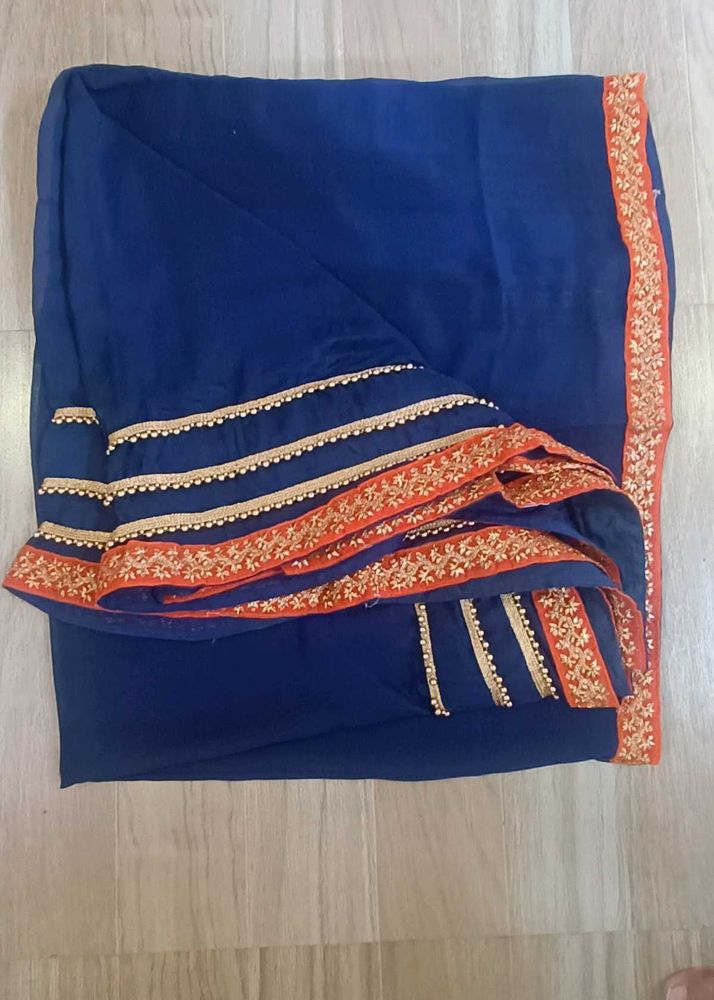 Elegant Navy Blue Saree without blouse