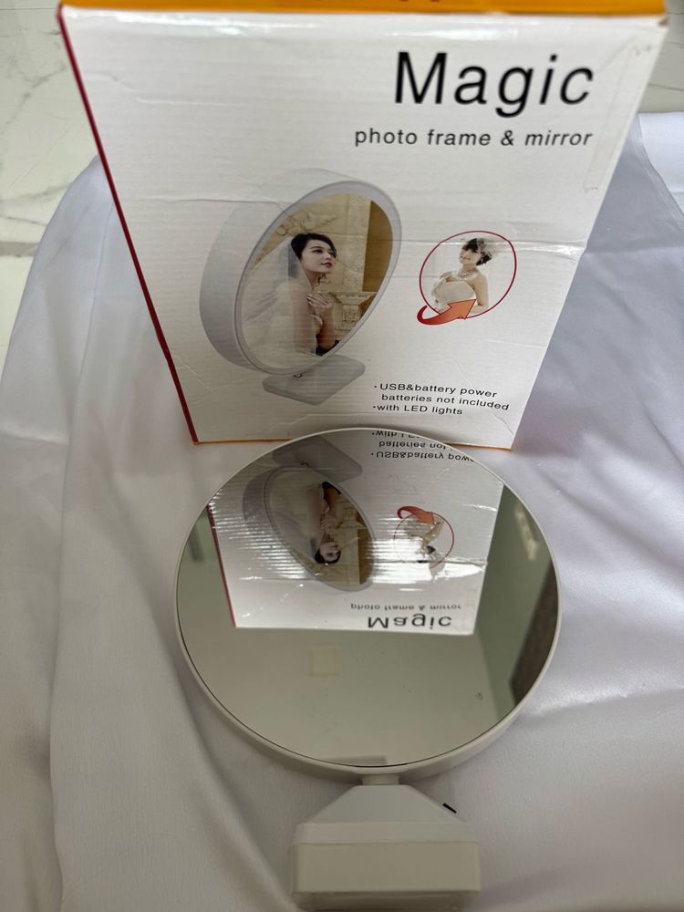 Magic Photo Frame &amp; Mirror