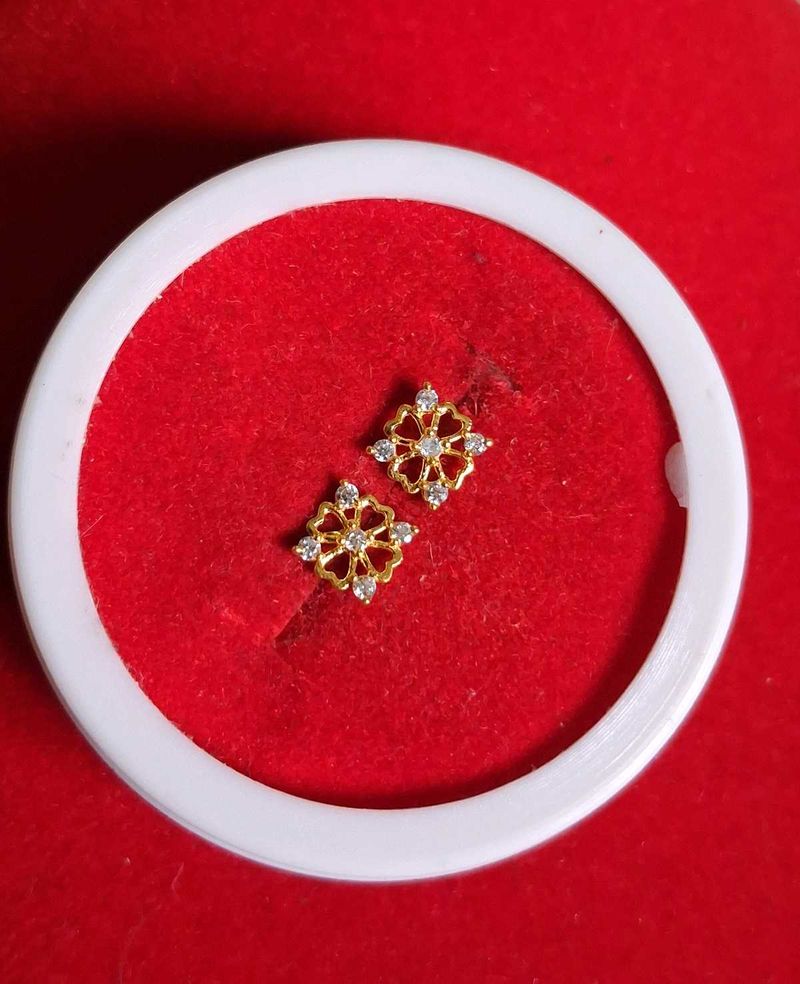 Gold Floral Stud Earrings