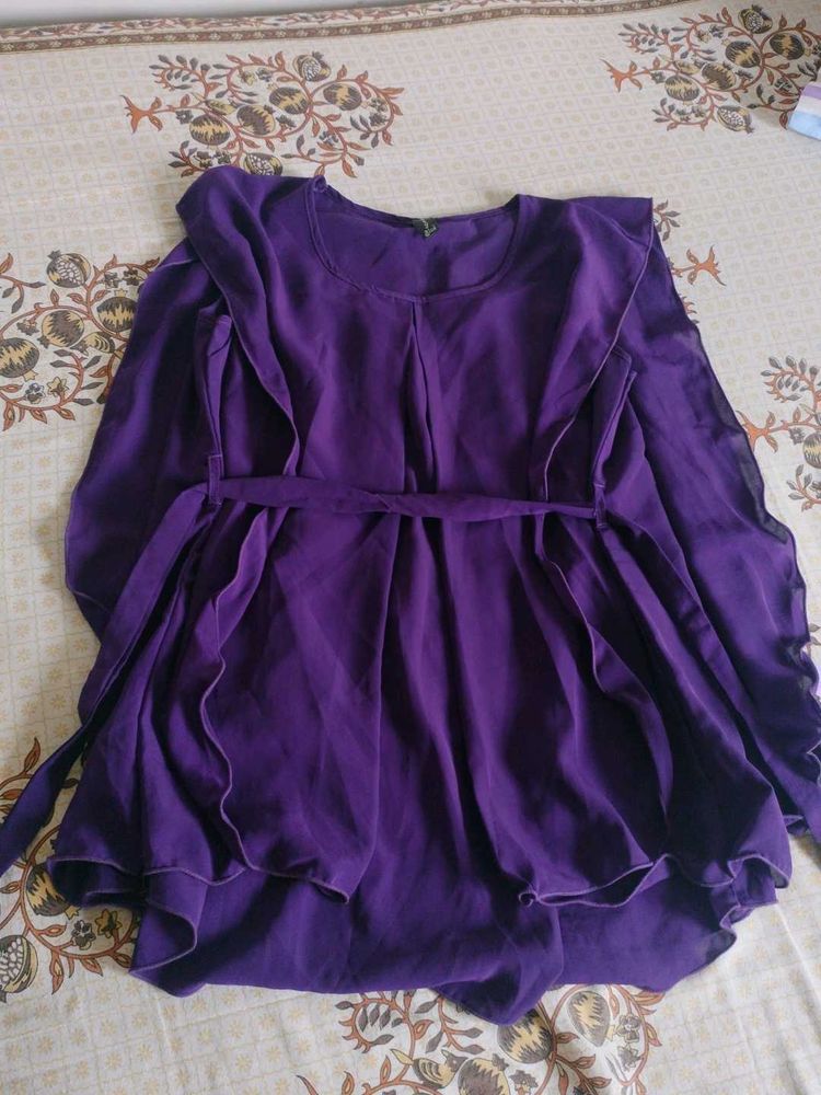 Ruffle Top