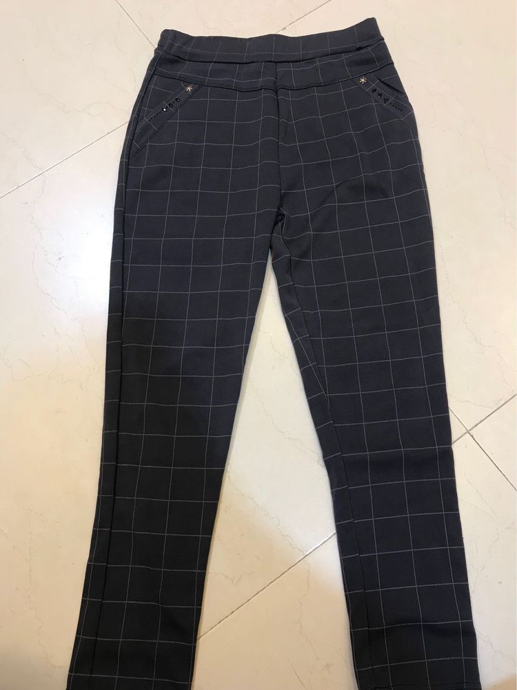 Checkered Casual Pants