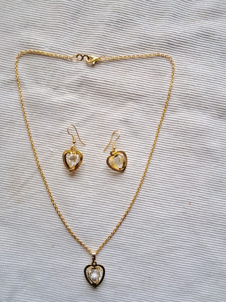 New Chain Pendent Set