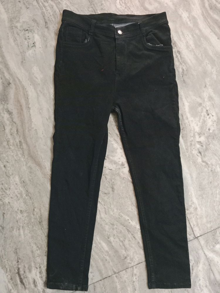 Black Jeans For Girls In Good Condition