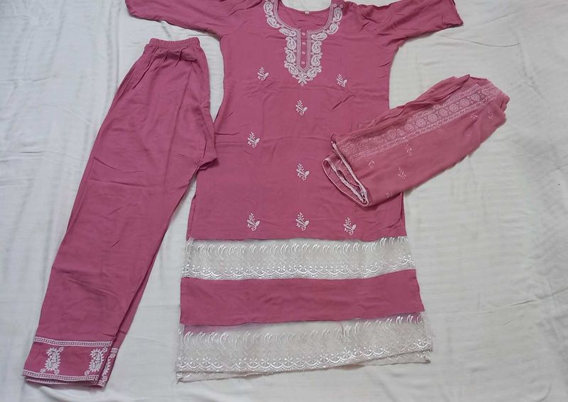 Pyazi Colour Embroidered Suit