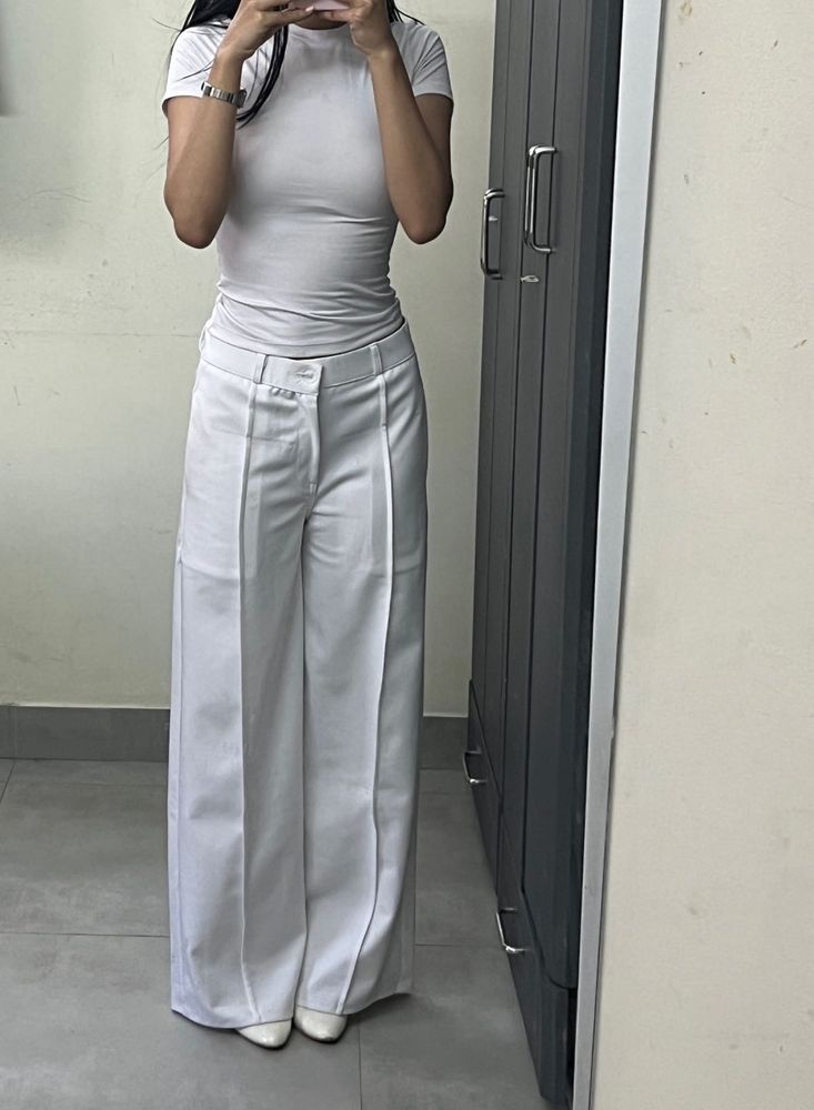White Pant 🤍