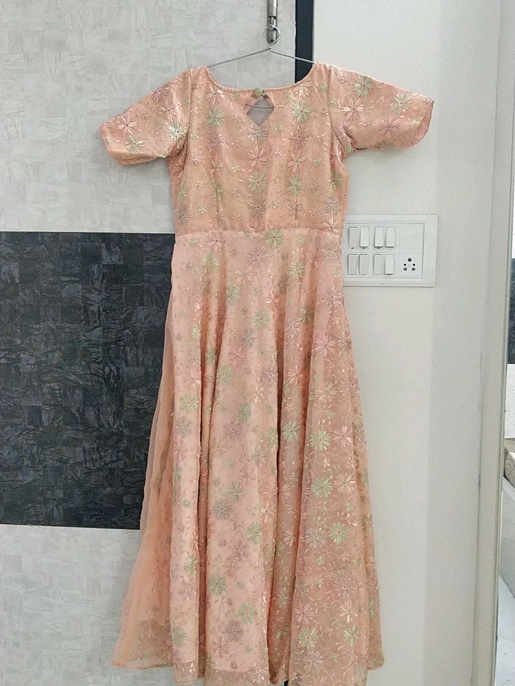 GOWN