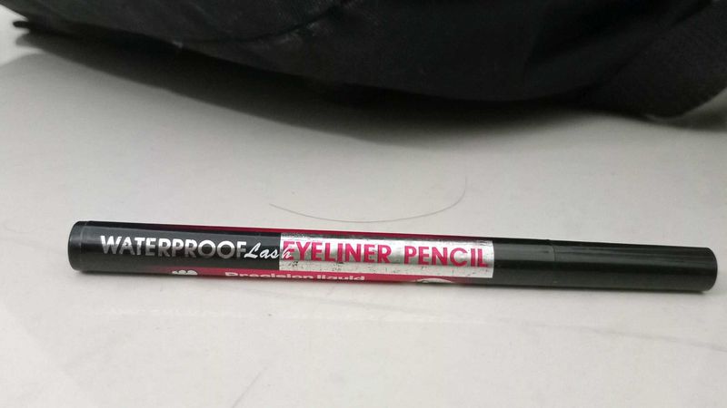 Waterproof Lash Eyeliner Pencil