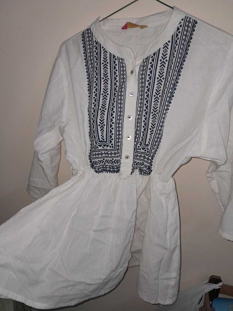 Vishudh Branded Top