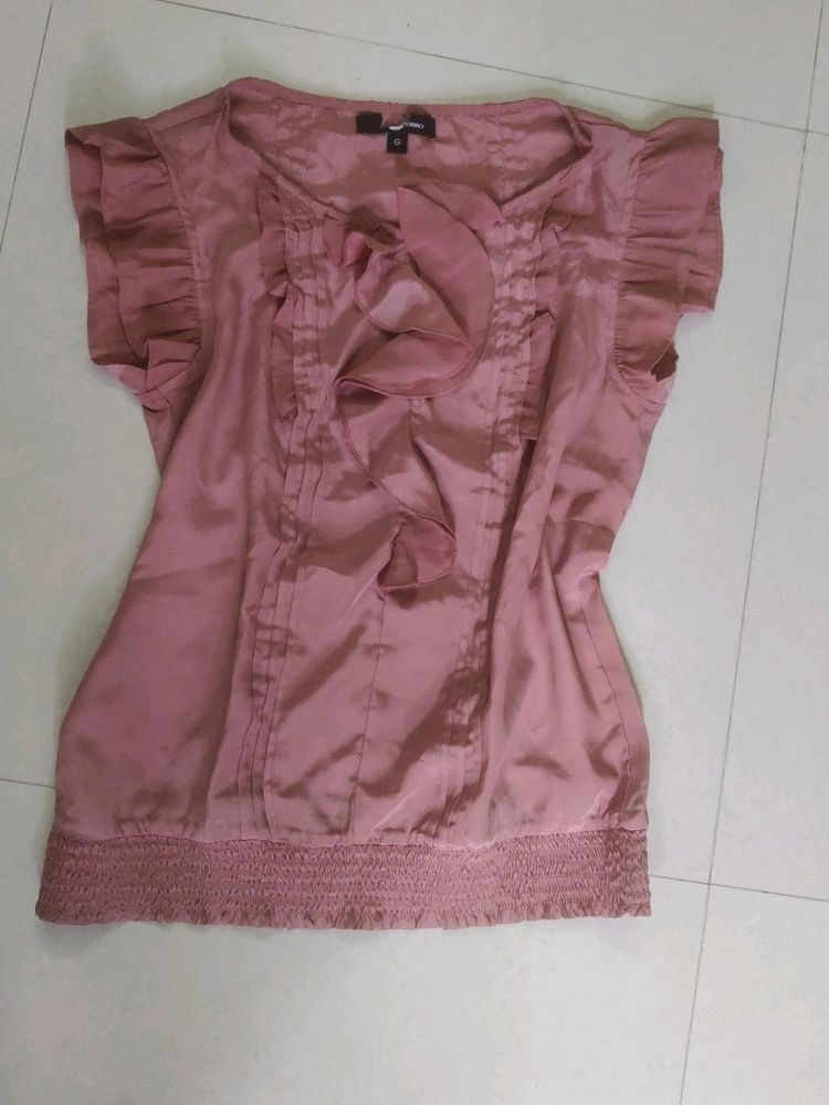 Peach Ruffle Top For Sale🍑