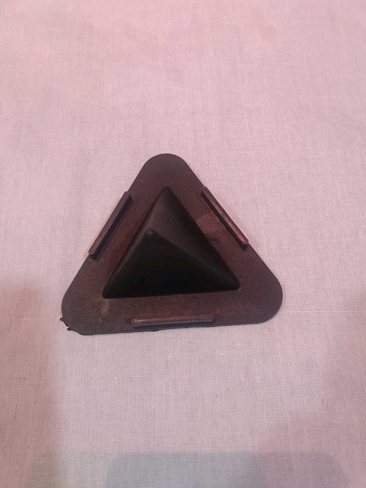 Pyramid Mobile Stand With Three Different