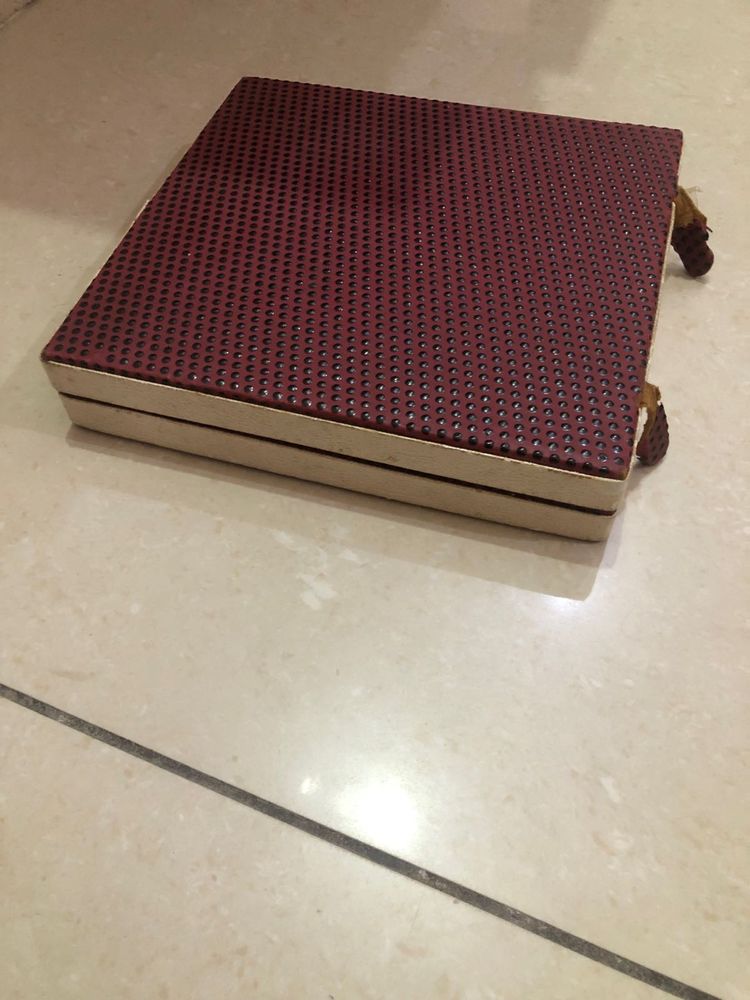 Jewellery Display Box - Maroon