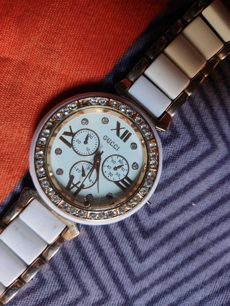 Stylish Girls Watch ⌚