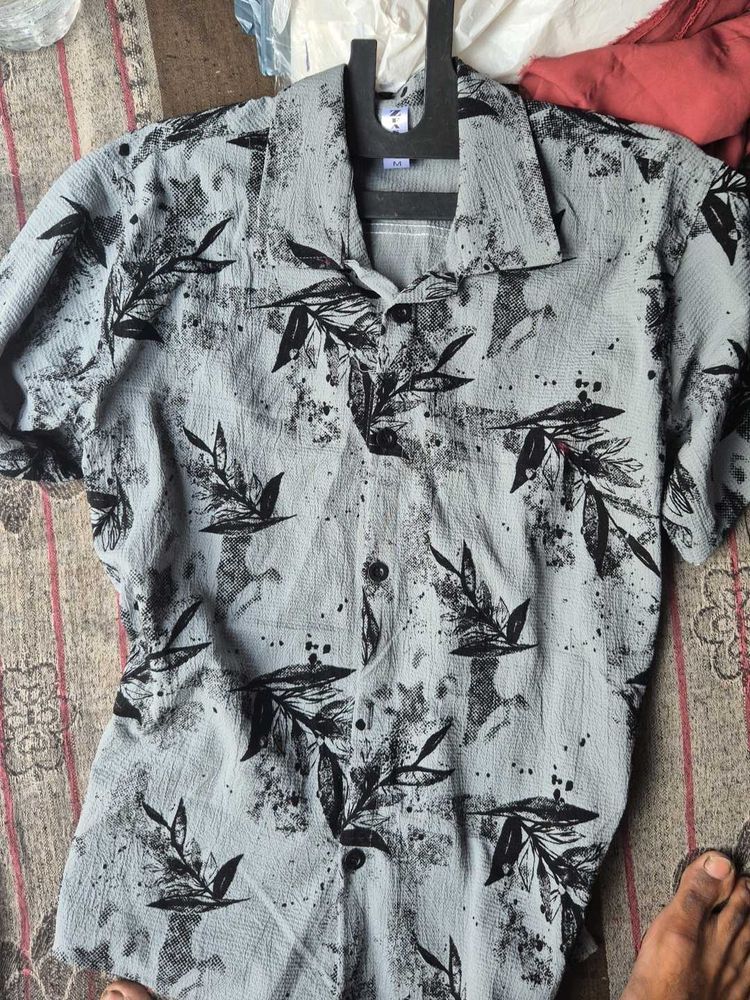 Grey Leaf Print Button-Down Shirt