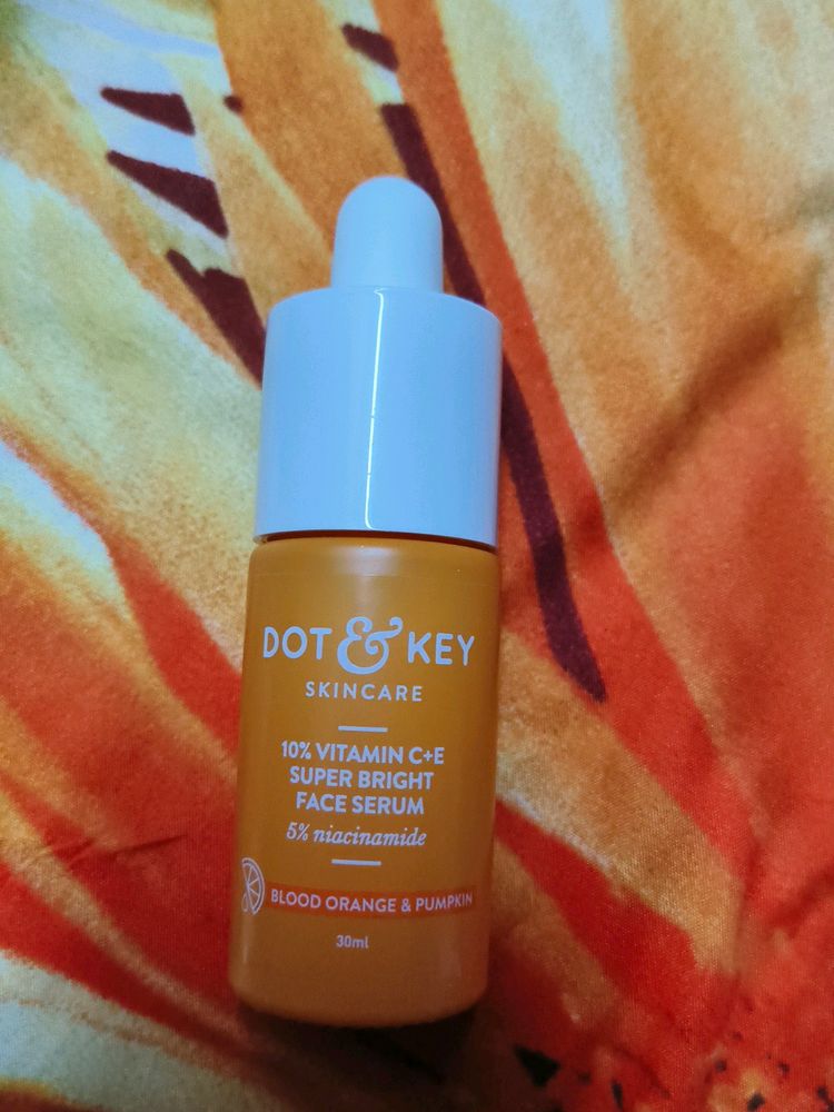 Dot &amp; Key 10% Vitamin C + E, 5% Niacinamide Serum