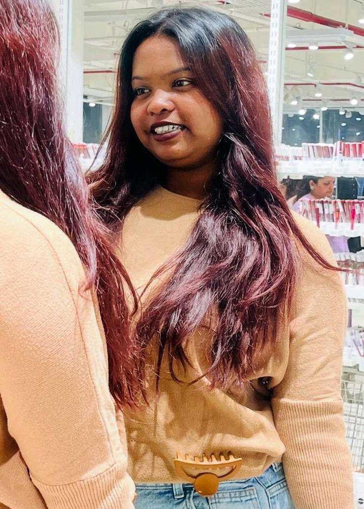 Stylish light brown sweat shirt