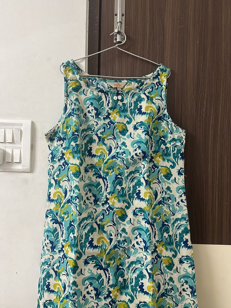Anouk Off White &amp; Blue Printed Straight kurta - M