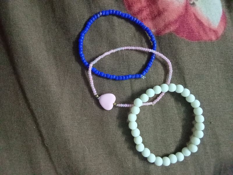 TRIOS NAMED STACK FOR PINK BLUE WHITE FAVS