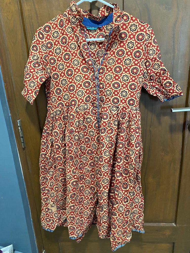 Ajio Kurthi