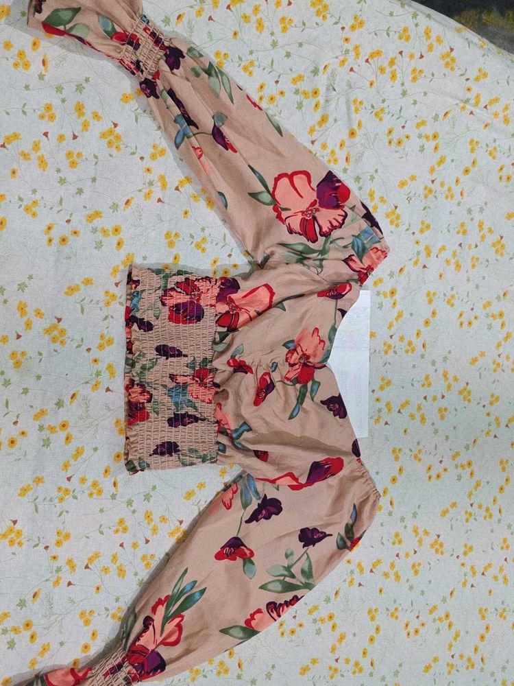 Floral Print Crop Top