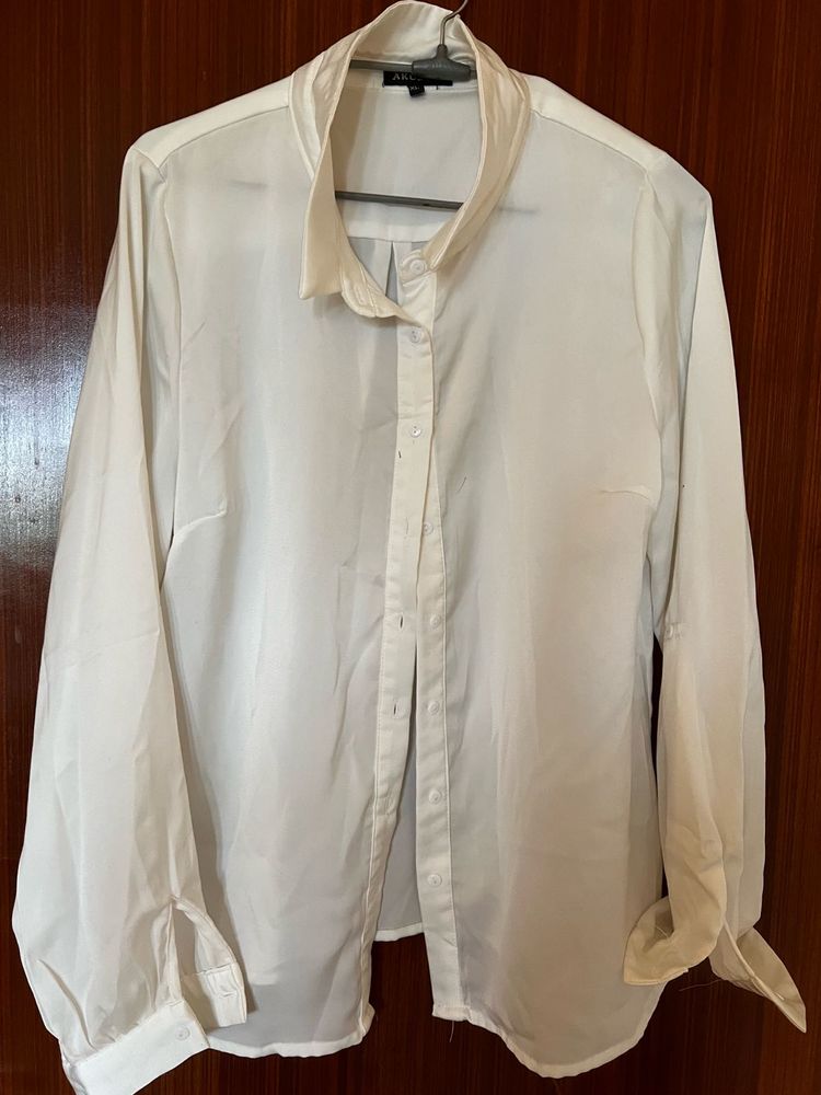 Elegant White Blouse From The European Brand AKOZ