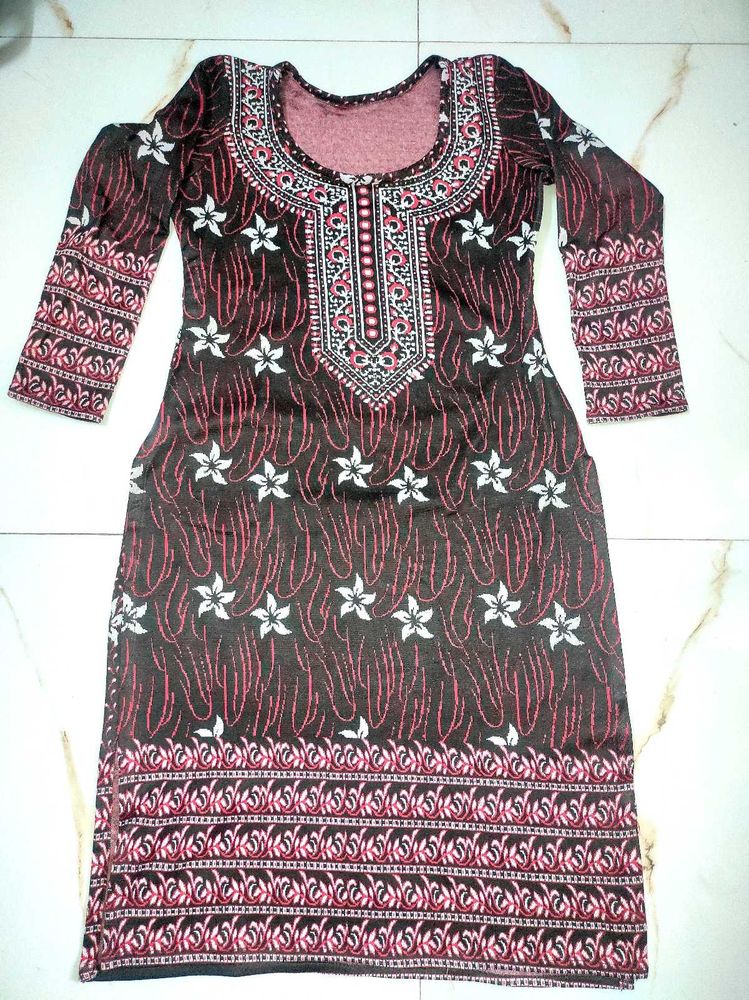 Floral Patterned Kurti