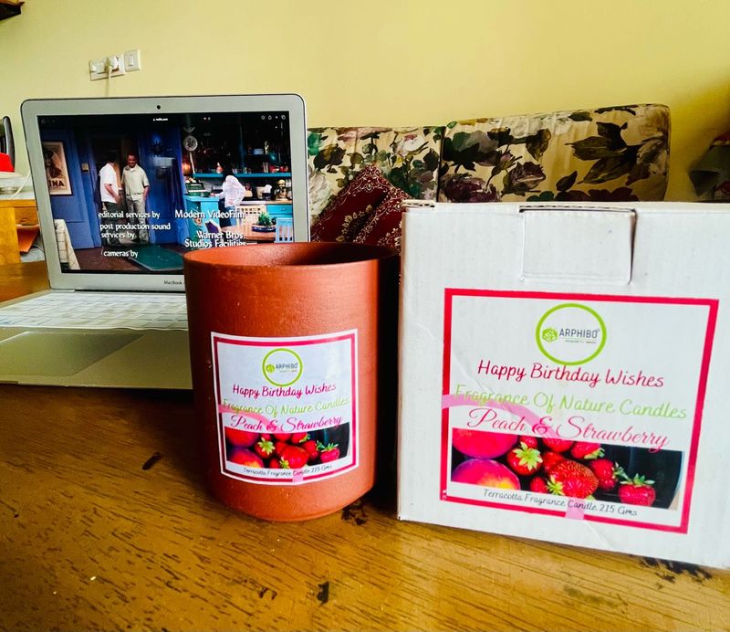 Peach &amp; Strawberry Terracotta Candle