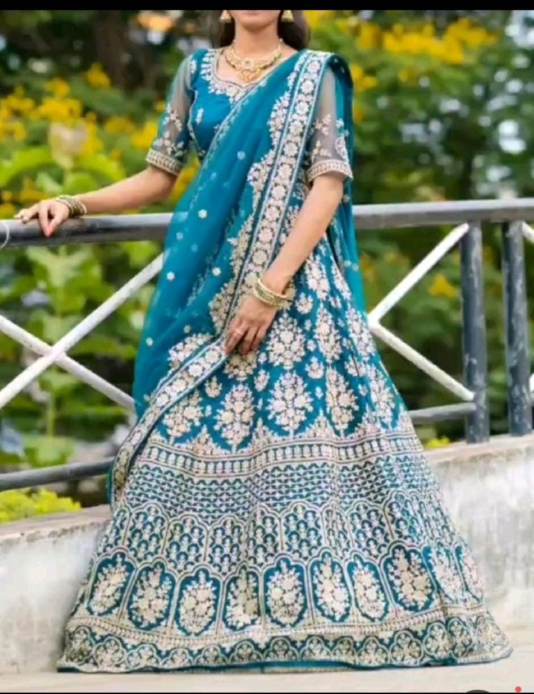 Kalamandir Wedding Lehanga