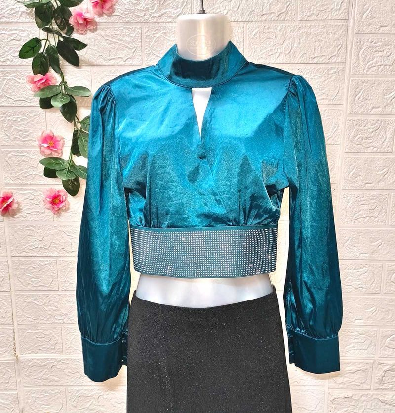 Size S/M 🎁Buy 2 Get 1 Free 🎁Teal SatinCrop Top