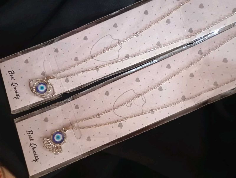 Combo Pendant And Chain Set