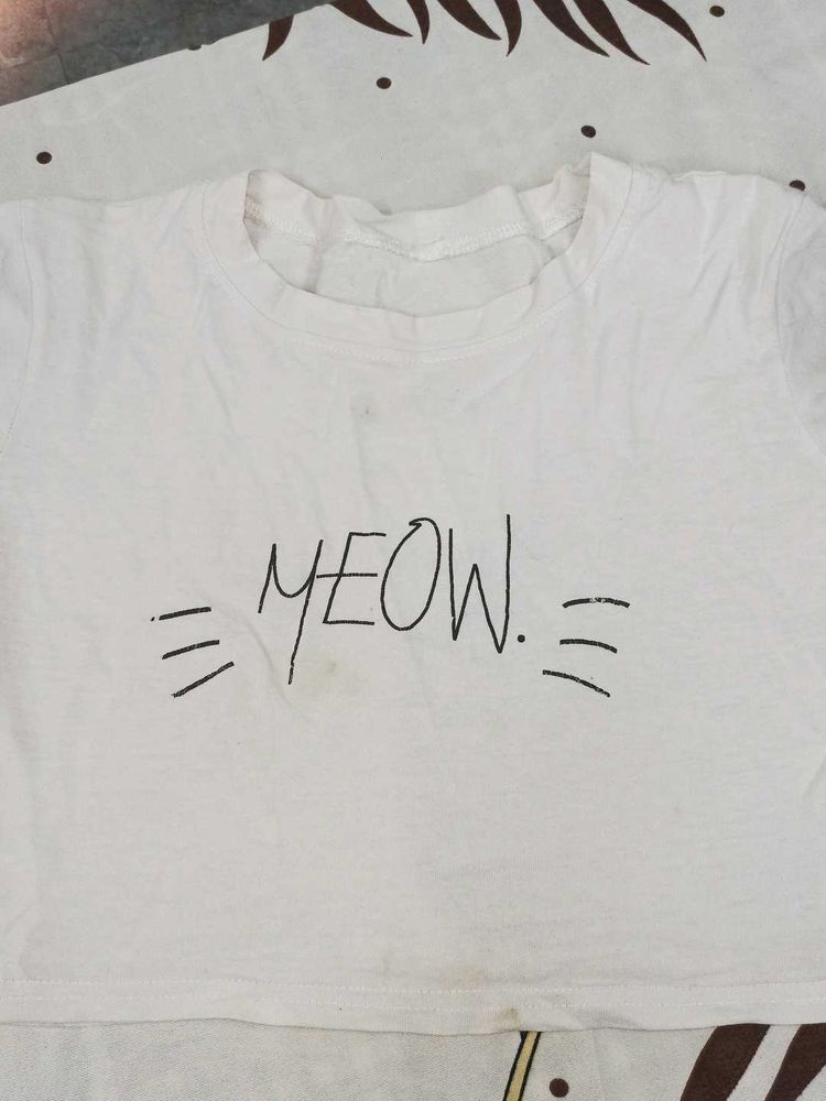 Meow Graphic Tee