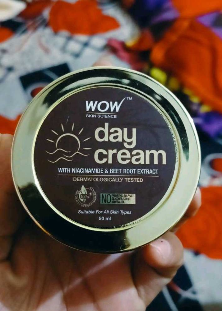 Wow Skin Science Day Cream