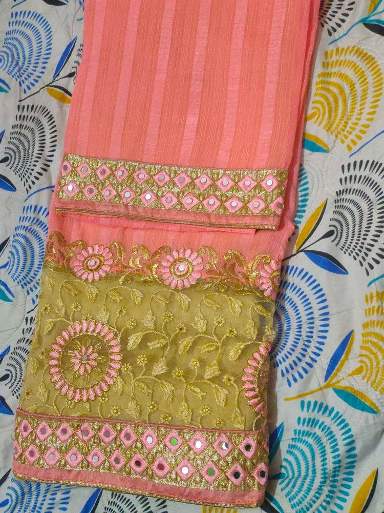Elegant Peach &amp; Gold Indian Saree New Without Tag