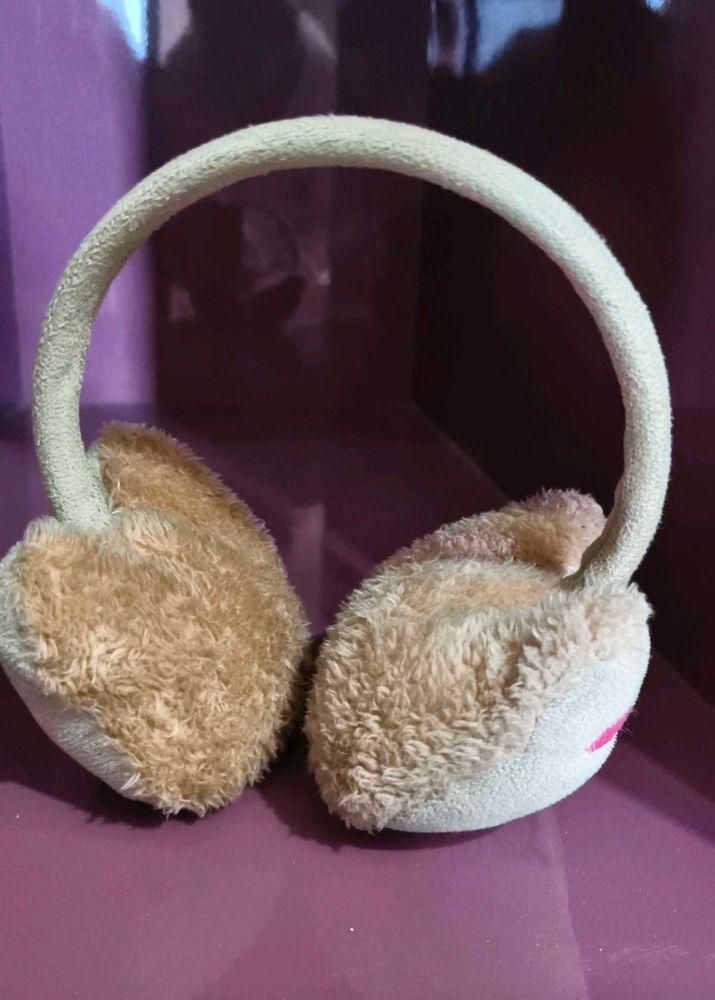 Fluffy Earmuffs - Keep Warm!