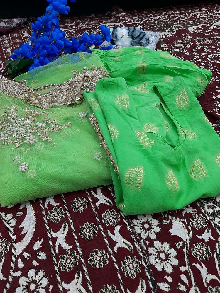 Green Colour Suit Salwar With Heavy Dupatta