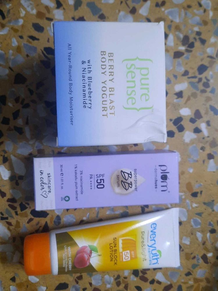 Skincare Bundle: Pure Sense, Plum, Everyuth