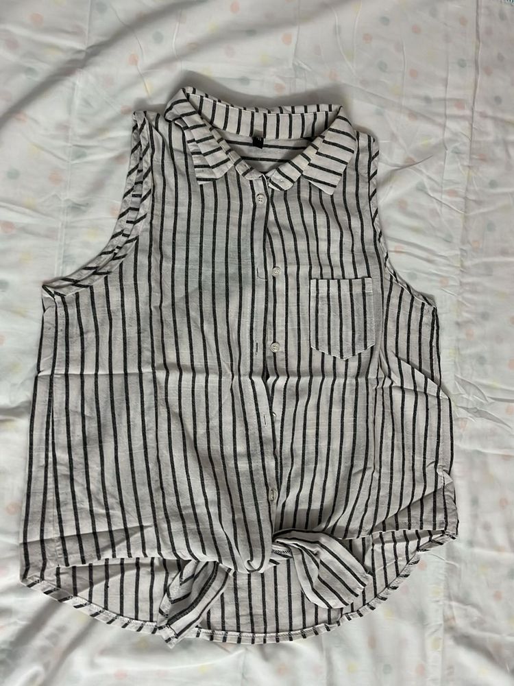 Cotton Sleeveless Top With A Knot