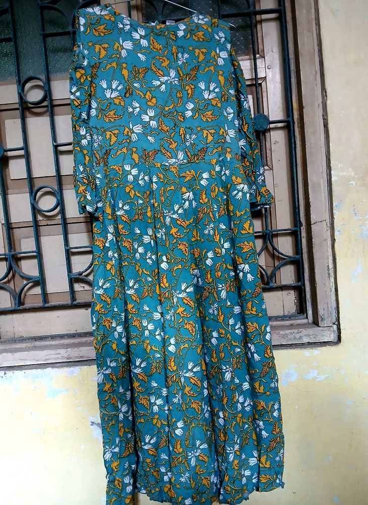 Shoulder Cut Grown Kurti With Yellow Plazo