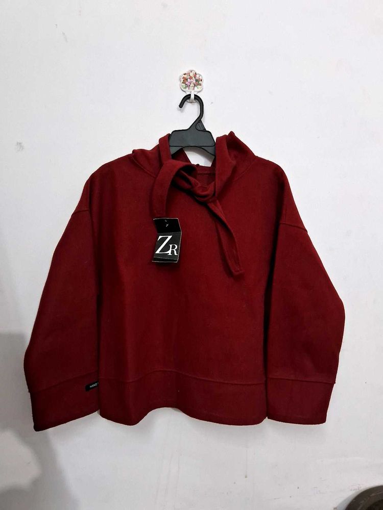 MAROON HOODIE