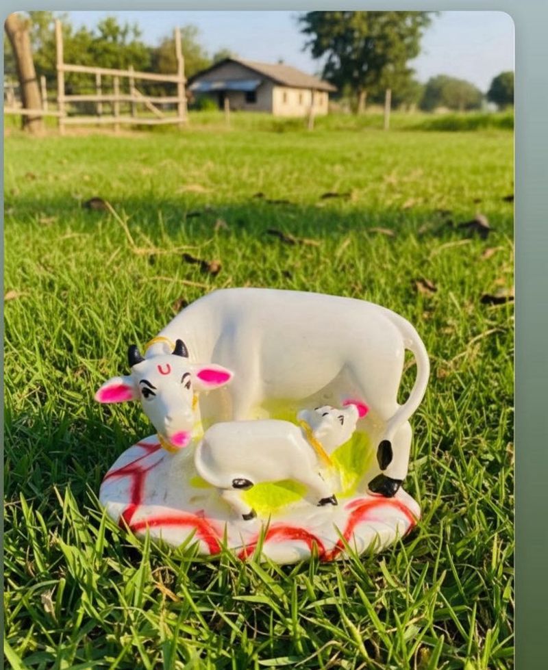 Cow &amp; Calf Showpiece new