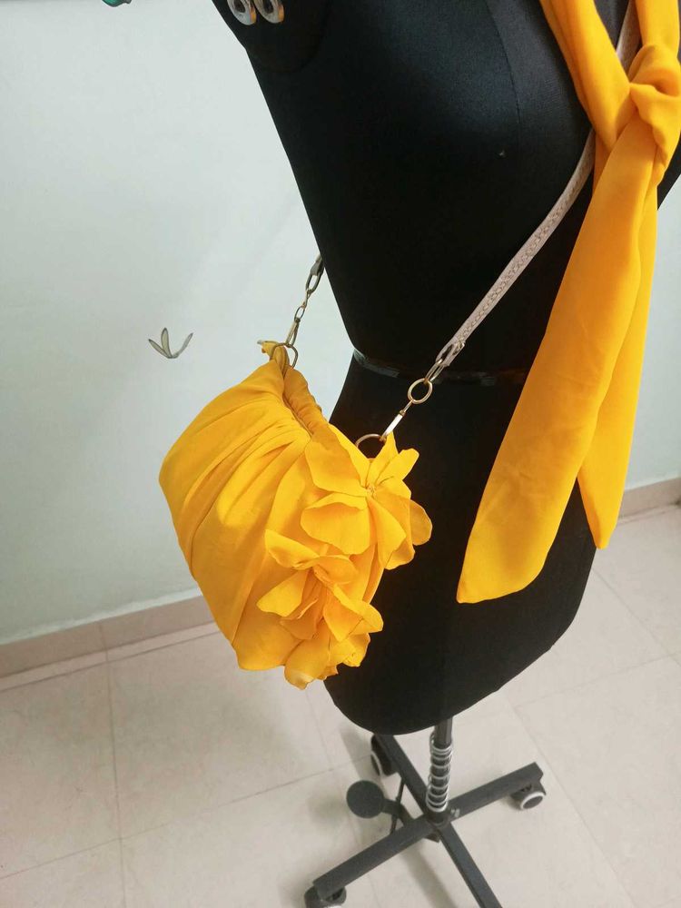 🌼Sling Bag