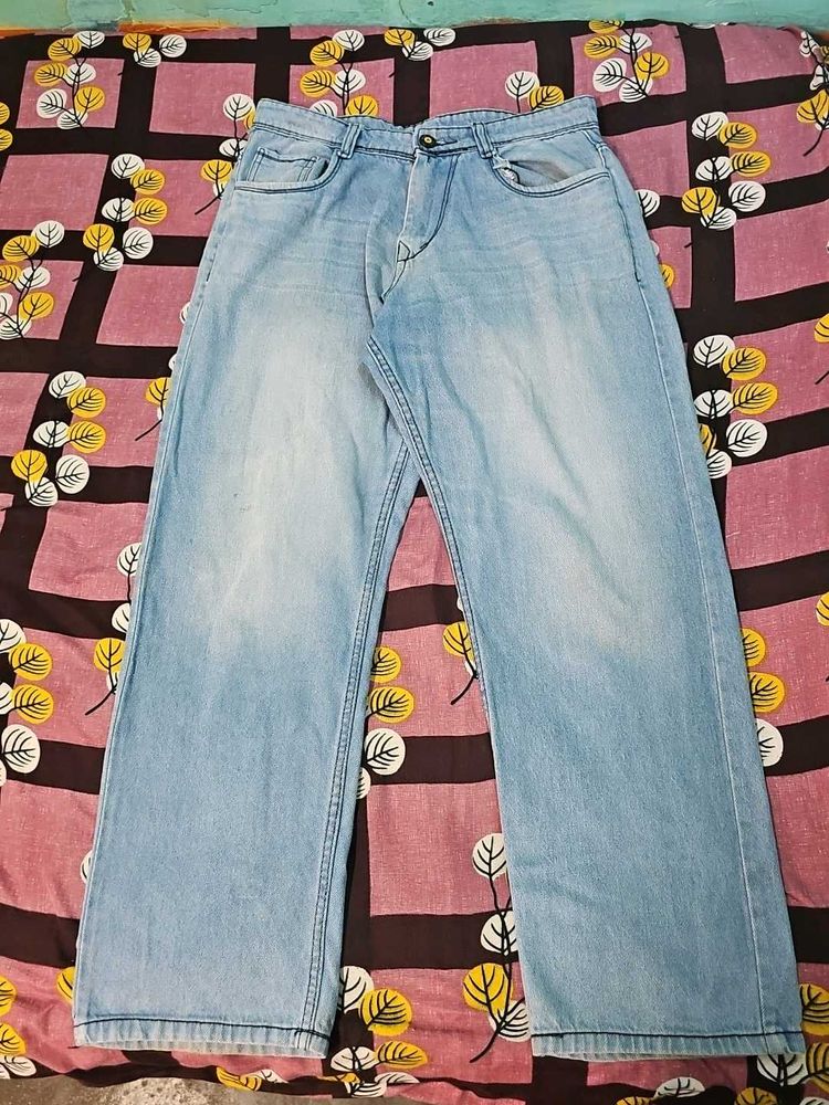 Light Wash Denim Jeans