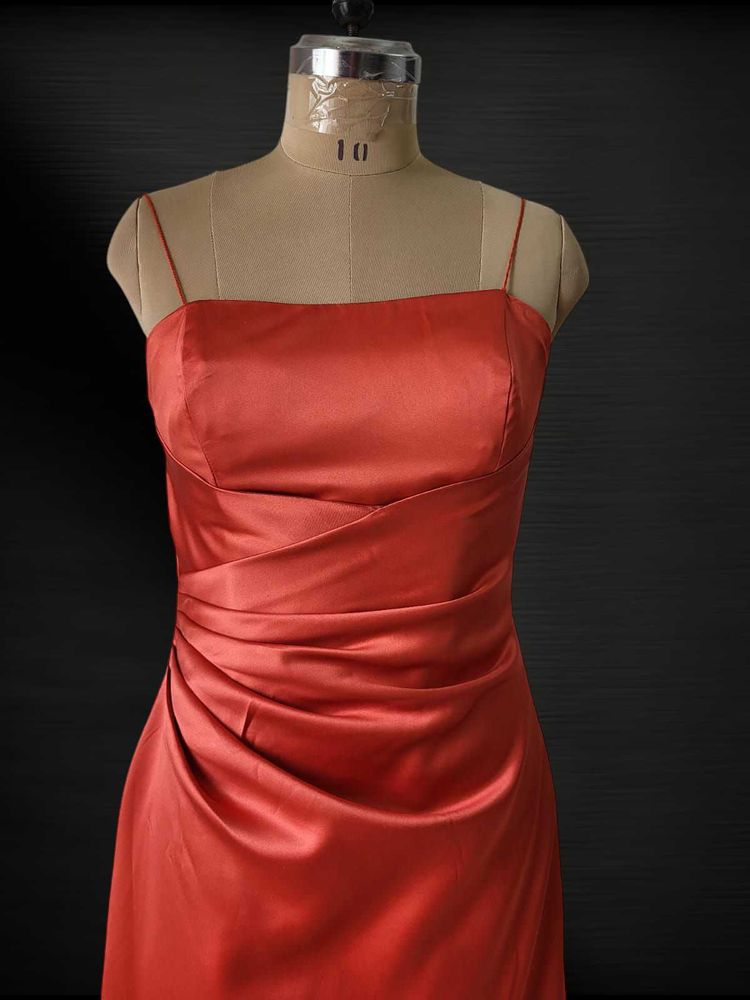 Coral Elegant Gowen