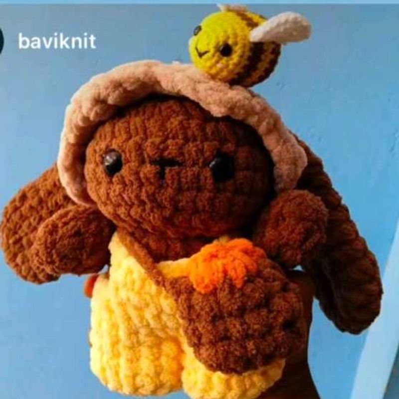 Crochet Bunny with Bee