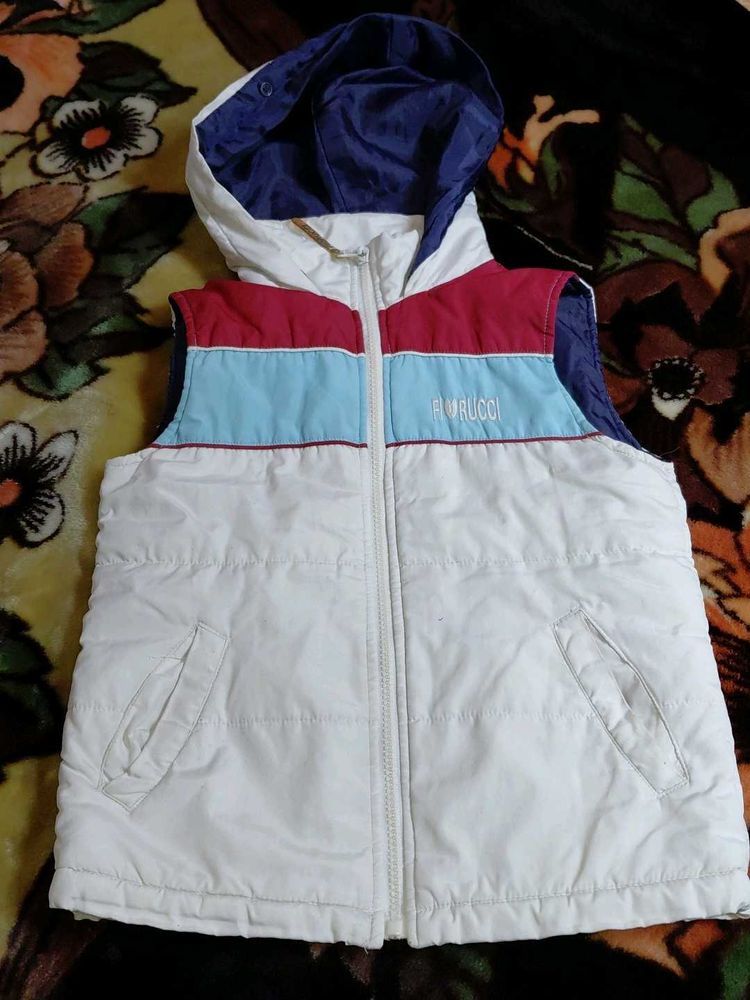 Stylish Sleeveless Padded Jacket