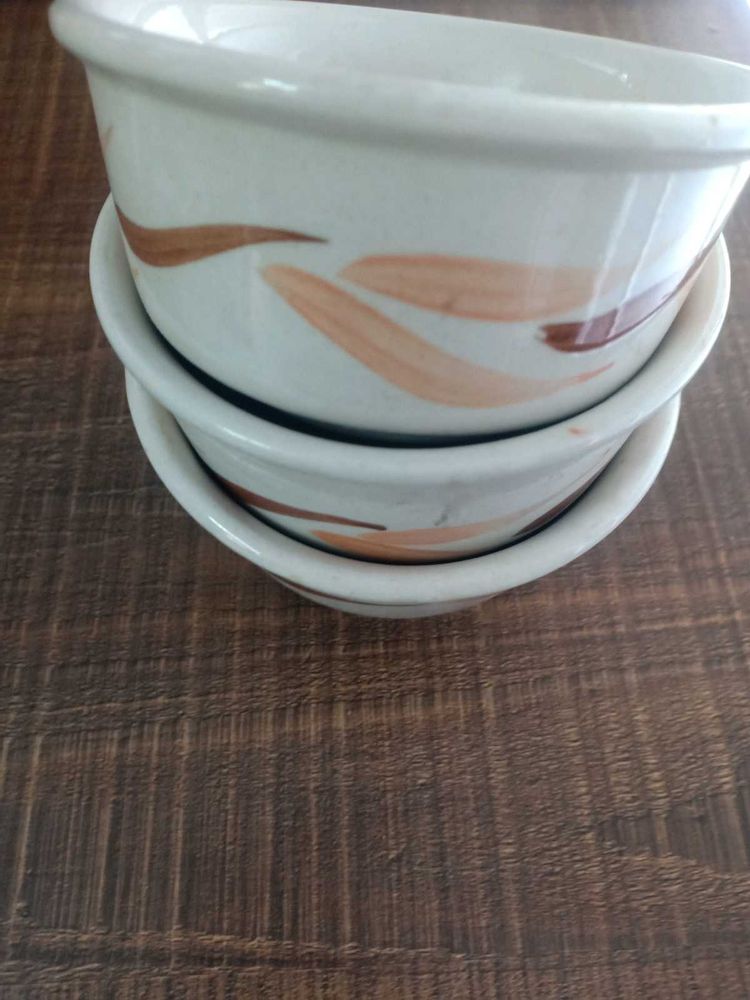 Set of 3 Ceramic Bowls