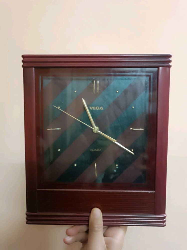Quartz Wall Clock Red Color With Amazing Design